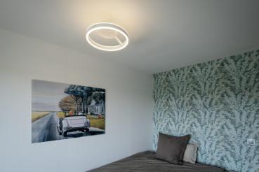 ONE, Wand- und Deckenaufbauleuchte, rund, 2700/3000 K, 14 W, PHASE, 130°, weiß