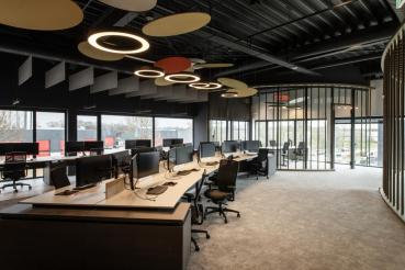 MEDO® RING 60, Pendelleuchte, Pendellänge 300 cm, 3000/4000 K, 110°, DALI, Touch, schwarz