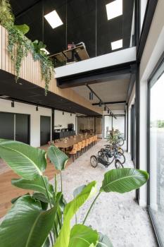 PANEL C, DALI 625 34 W 830/840 UGR 