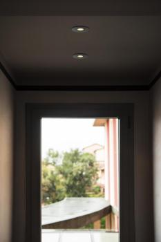 Preview: H-LIGHT 1, Einbauleuchte, LED, 2700 K, rund, schwarz, 20°, 11,5 W, inkl. Treiber, Clipfeder