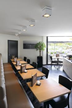 Preview: KARDAMOD, Deckenleuchte, einflammig, QPAR111, eckig, weiß, max. 75 W