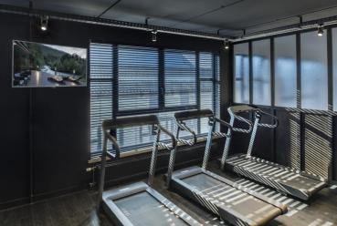 SPOT 79, Wand- und Deckenleuchte, QPAR51, rund, schwarz, 230V, max. 50 W