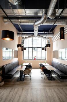 Preview: FENDA, Pendelabhängung, A60, schwarz, ohne Schirm, ohne Rosette, offenes Kabel, max. 60 W