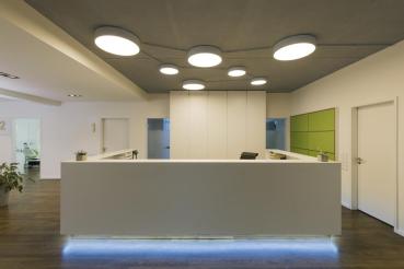 MEDO 60, Deckenleuchte, LED, 3000 K, rund, silbergrau, Ø 60 cm, zur Pendelleuchte umrüstbar, 38 W