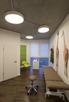 Preview: MEDO 90, Deckenleuchte, LED, 3000 K, rund, silbergrau, Ø 90 cm, zur Pendelleuchte umrüstbar, 120 W