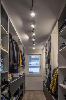 Preview: KALU TRACK, Spot für Hochvolt-Stromschiene 1Phasen, LED, 3000 K, weiß, inkl. 1Phasen-Adapter