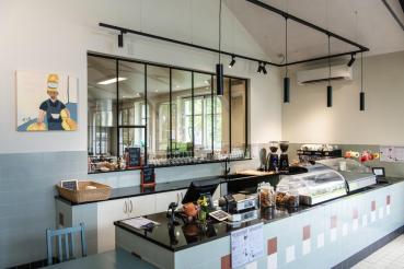 ENOLA B, Pendelleuchte für Hochvolt-Stromschiene 1Phasen, QPAR51, schwarz, max. 50 W, inkl. 1Phasen-Adapter schwarz