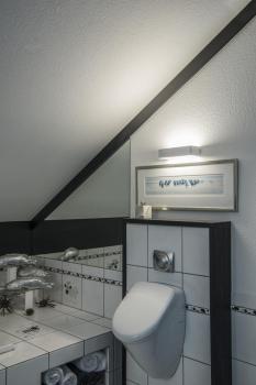 Preview: WL 149, Wandleuchte, QT-DE12, rechteckig, up/down, weiß matt, max. 60 W