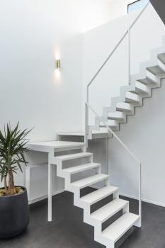 Preview: ENOLA B, Wandleuchte, QPAR51, rund, up/down, messing, max. 50 W, inkl. Zierring messing