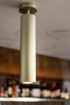 Preview: ENOLA B, Pendelleuchte, QPAR51, messing, max. 50 W