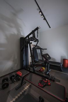 Preview: ALTRA DICE TRACK, Spot für Hochvolt-Stromschiene 3Phasen, QPAR51, eckig, schwarz, max. 50 W, inkl. 3Phasen-Adapter