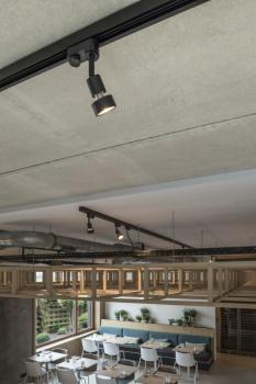 PURI TRACK, Spot für Hochvolt-Stromschiene 3Phasen, QPAR51, schwarz matt, max. 50 W, inkl. 3Phasen-Adapter