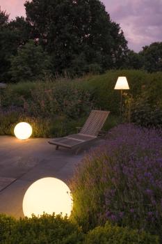 Preview: ROTOBALL 50, Outdoor Standleuchte, TC-(D,H,T,Q)SE, IP44, Kugel, weiß, Ø 50 cm, max. 24 W