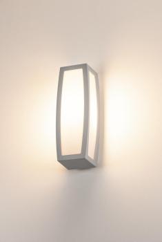 Preview: MERIDIAN BOX, Outdoor Wandleuchte, TC-(D,H,T,Q)SE, IP54, silbergrau, max. 20 W