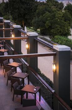 Preview: MERIDIAN BOX, Outdoor Wandleuchte, TC-(D,H,T,Q)SE, anthrazit, max. 25 W, klarer Kunststoff