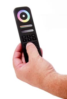 Preview: Steuerung RF - RF-smart, Fernbed., schwarz, 8 Zo, Single/CCT/RGB/RGBW/RGB+CCT