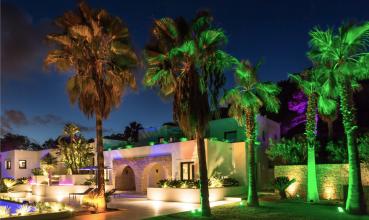 Preview: Fluter - RF-smart, Flood, 100 W, RGB+2700-6500 K, Schwarz