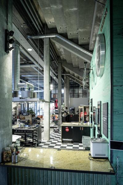 KALU, Wand- und Deckenleuchte, dreiflammig, LED, 3000 K, schwarz, 60°