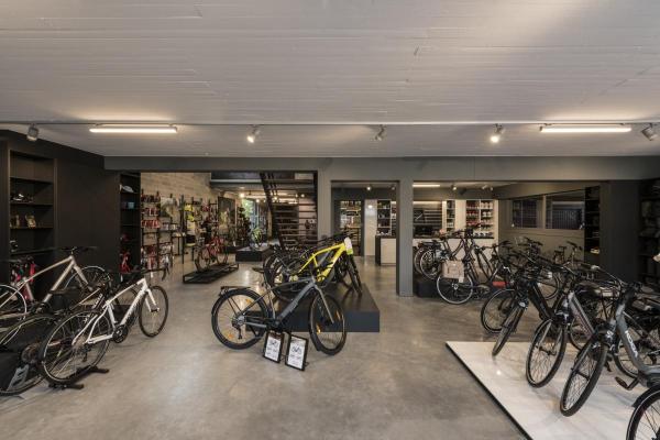 SIGHT TRACK, für Hochvolt-Stromschienen 3Phasen, LED, 3000 K, silbergrau, inkl. 3 Phasen-Adapter