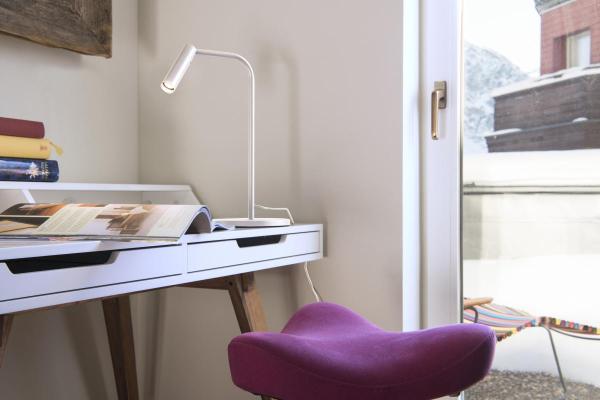 KARPO TL, LED Indoor Tischleuchte, weiß, 3000 K