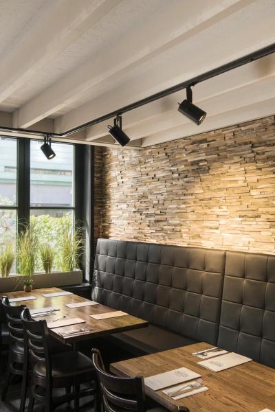 EURO SPOT TRACK SPOT, schwarz, QPAR51 25 W, inkl. 1P.-Adapter