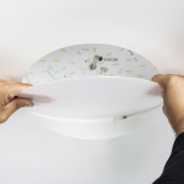 MEDO 30, LED Indoor Deckeneinbauleuchte, rahmenlose Version, weiß, 3000/4000 K