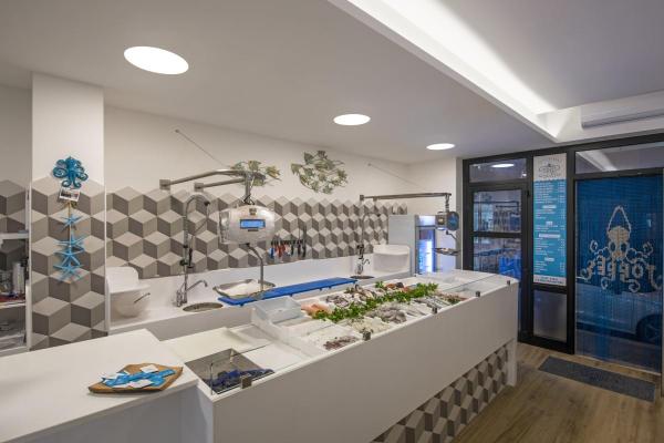 MEDO 40, LED Indoor Deckeneinbauleuchte, rahmenlose Version, weiß, 3000/4000 K