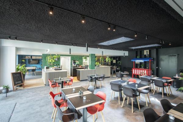 ENOLA B TRACK, QPAR51, schwarz, 50 W, inkl. 1P.-Adapter