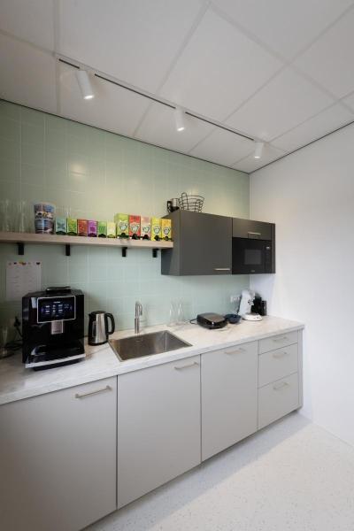 ENOLA B TRACK, QPAR51, weiß, 50 W, inkl. 1P.-Adapter