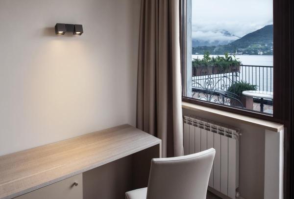 ALTRA DICE, Indoor Wand- und Deckenaufbauleuchte, double, QPAR51, schwarz