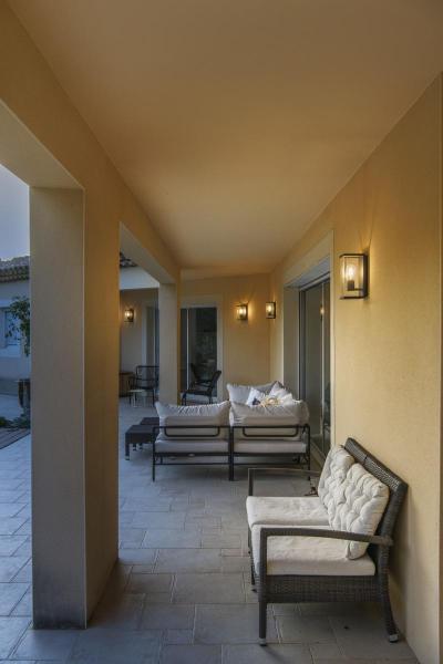 QUADRULO, E27 Outdoor Wandaufbauleuchte anthrazit