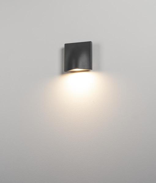 VILUA S, Outdoor Wandaufbauleuchte anthrazit 3000 K IP54 100° 405 lm