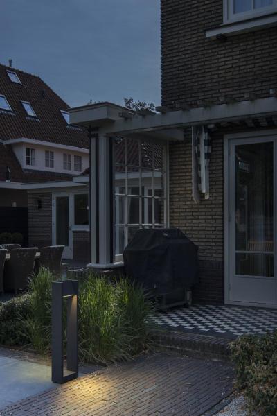 QUAD POLE, Outdoor LED Stehleuchte 3000 K anthrazit