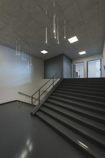 LED PANEL 600x600, Indoor LED Deckeneinbauleuchte weiß 3000 K UGR <19