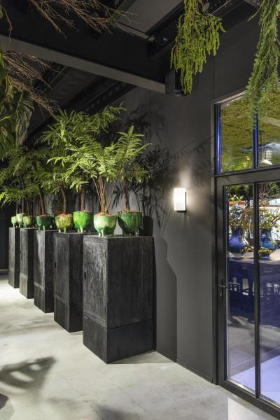 QUADRASS, Indoor Wandaufbauleuchte, E27, schwarz