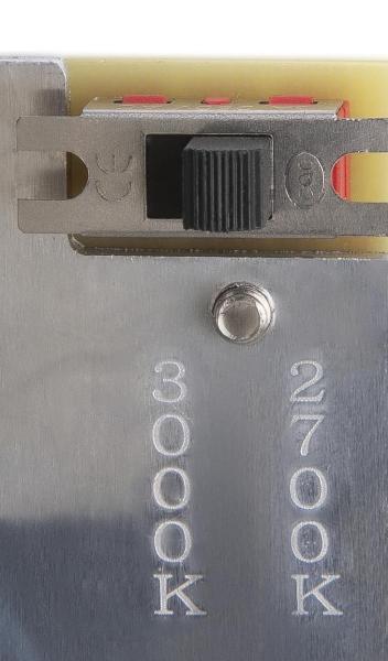 QUAD FRAME 19, Indoor LED Wandaufbauleuchte weiß CCT switch 2700/3000 K