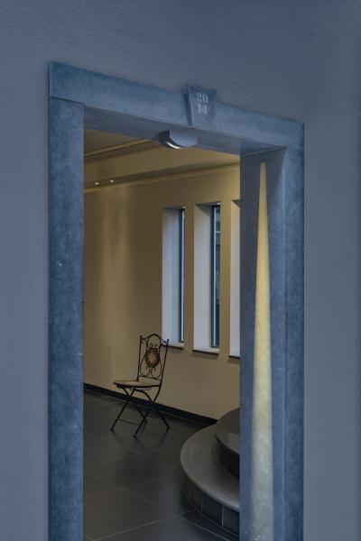 OUT-BEAM FRAME CW, Outdoor LED Wand- und Deckenaufbauleuchte anthrazit 3000 K