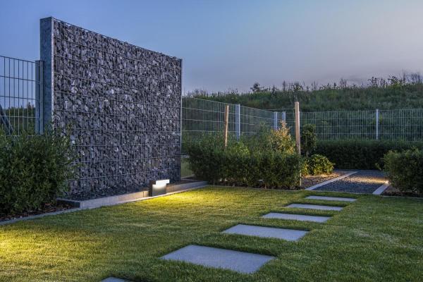 L-LINE OUT 30, Outdoor LED Stehleuchte anthrazit CCT switch 3000/4000 K