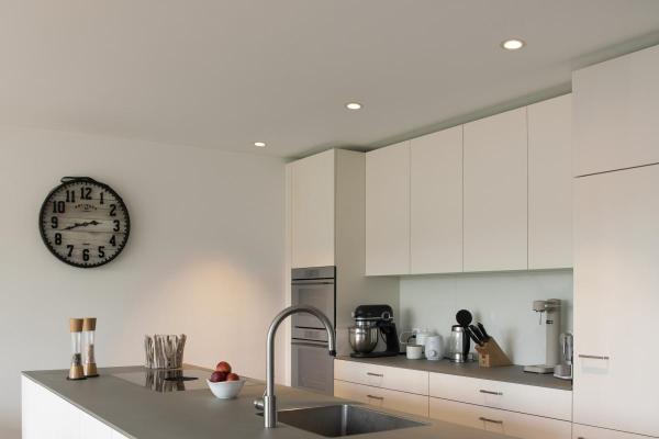 NUMINOS® DL S, Indoor LED Deckeneinbauleuchte weiß/weiß 2700 K 40° inkl. Blattfedern