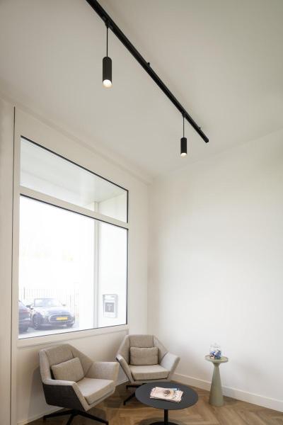 NUMINOS® S PD, PHASE, Pendelleuchte, Pendellänge 250 cm, 3000 K, 8 Watt, 36°, Phasenabschnitt, matt schwarz