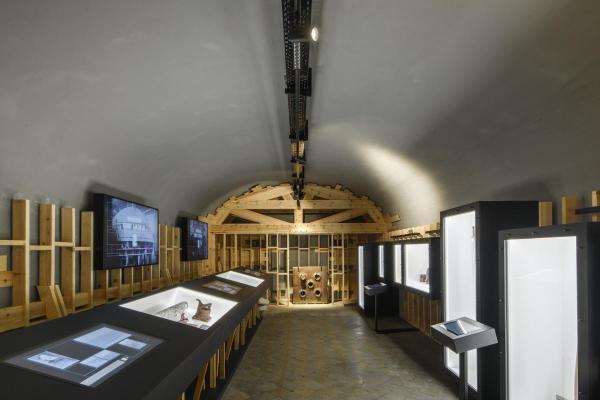 NUMINOS® M 3Ph., PHASE, 3~ Spot, zylindrisch, 3000 K, 14 Watt, Phasenabschnitt, 60°, matt schwarz