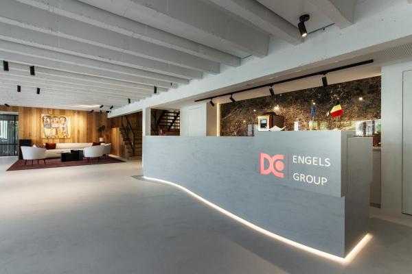 NUMINOS® M CL, PHASE, Deckenaufbauleuchte, 2700 K, 14 Watt, Phasenabschnitt, 36°, matt schwarz