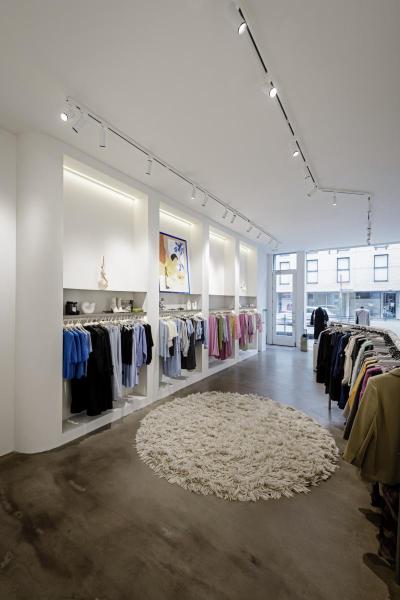 NUMINOS® L 3Ph., PHASE, 3~ Spot, zylindrisch, 4000 K, 20 Watt, Phasenabschnitt, 36°, matt weiß / matt schwarz