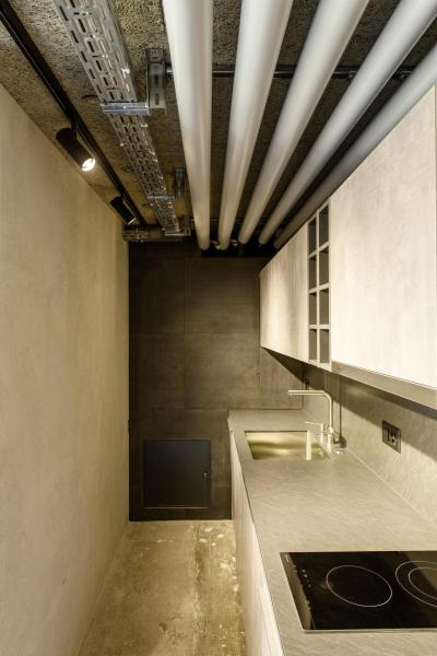 NUMINOS® S 3Ph., DALI, 3~ Spot, zylindrisch, 2700 K, 7,8 Watt, DALI, 60°, matt schwarz