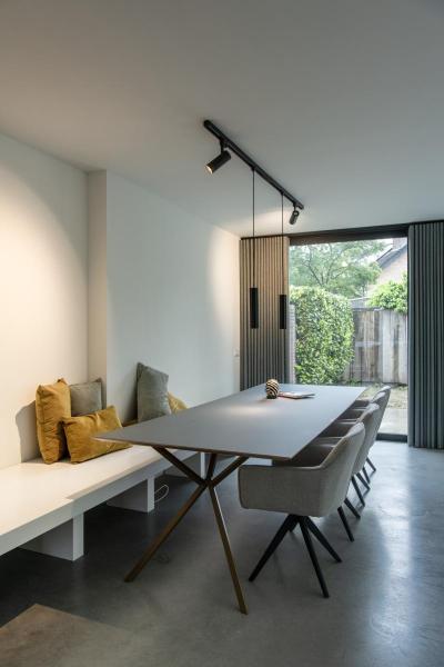 NUMINOS® M PD, DALI, Pendelleuchte, Pendellänge 250 cm, 3000 K, 13 Watt, 36°, DALI, matt schwarz