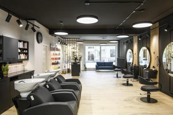 NUMINOS® L 3Ph., DALI, 3~ Spot, zylindrisch, 3000 K, 19 Watt, DALI, 24°, matt schwarz