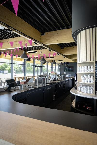 NUMINOS® L 3Ph., DALI, 3~ Spot, zylindrisch, 3000 K, 19 Watt, DALI, 36°, matt schwarz