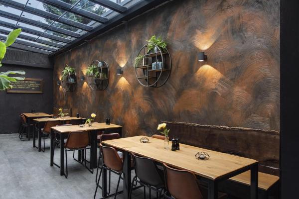 OCULUS UP/DOWN, Indoor LED Wandaufbauleuchte schwarz 2000-3000 K