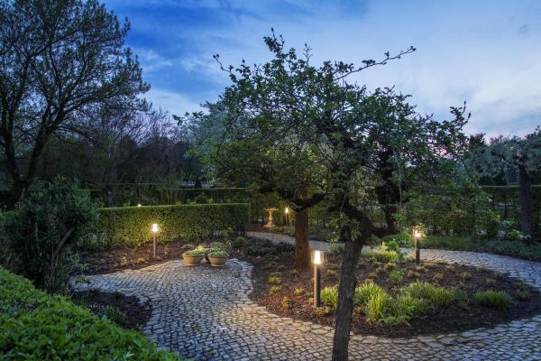 OVALISK 75, Outdoor LED Stehleuchte anthrazit CCT switch 3000/4000 K