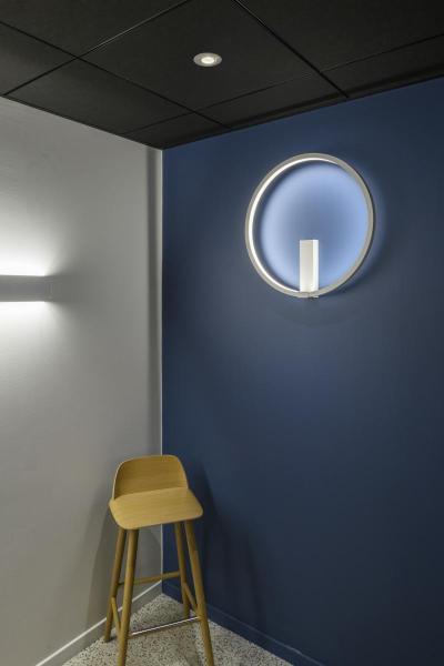 DIRETO 60, Indoor LED Wandaufbauleuchte weiß CCT switch 2700/3000 K